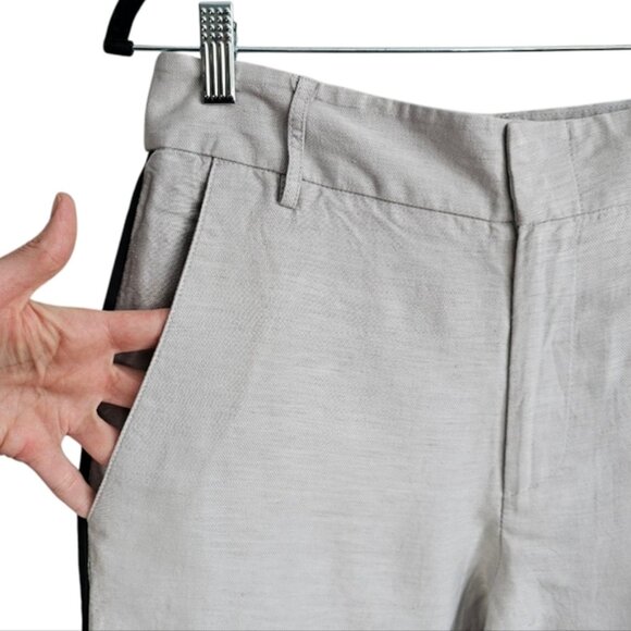 Smythe Grey Slacks with Side Piping Size 4 - Picture 3 of 12